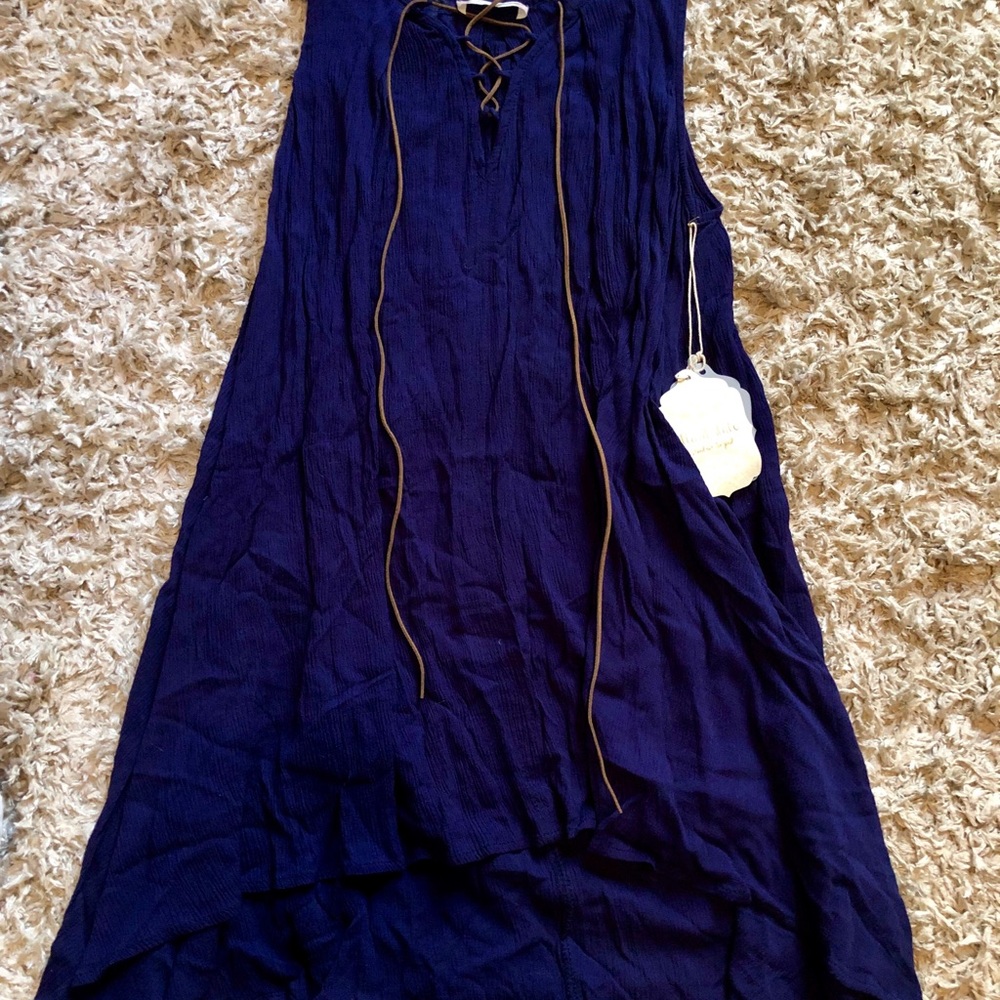 Dresses + Rompers - Picture 6 of 6